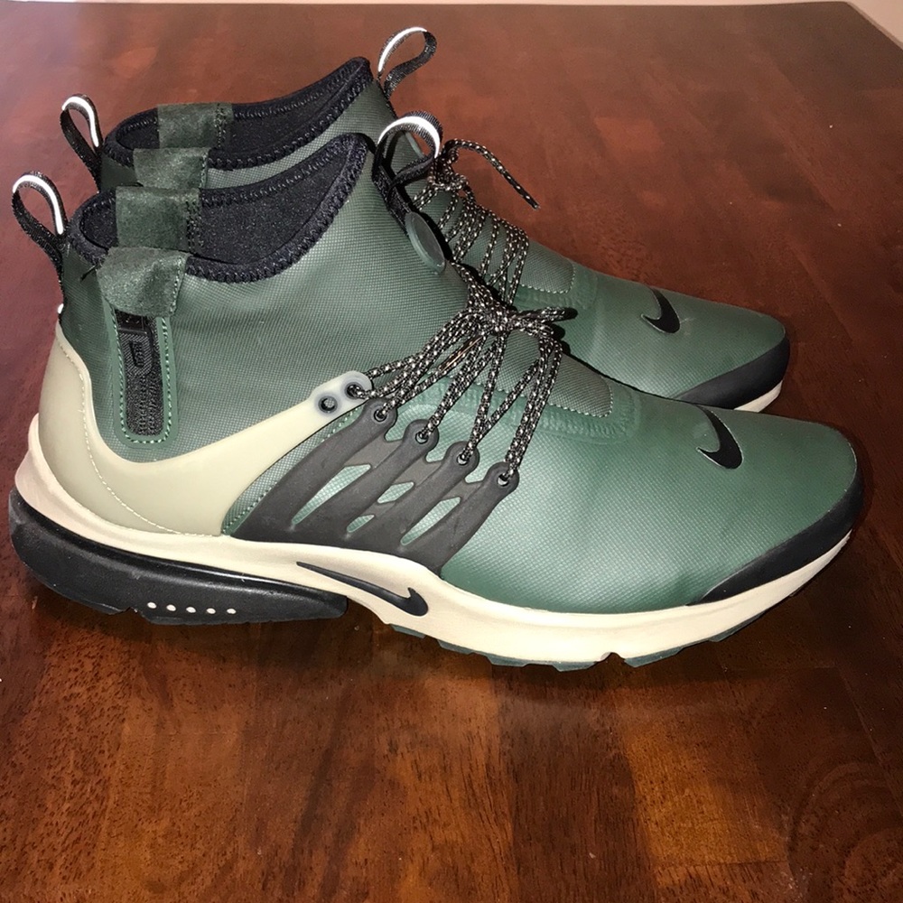 Nike Presto utility mid
